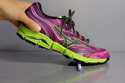 Het compenseren van de afwikkeling van de voet