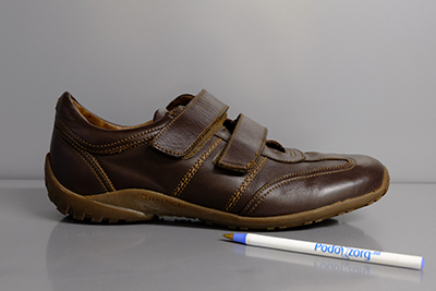 Het compenseren van de afwikkeling van de voet